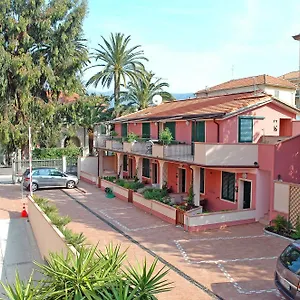 world-village-apartments.hotelitalianriviera.com/