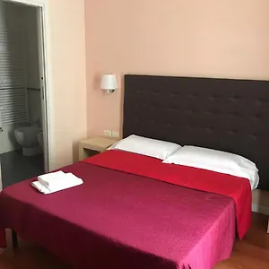 3* Affittacamere Elle Cavour