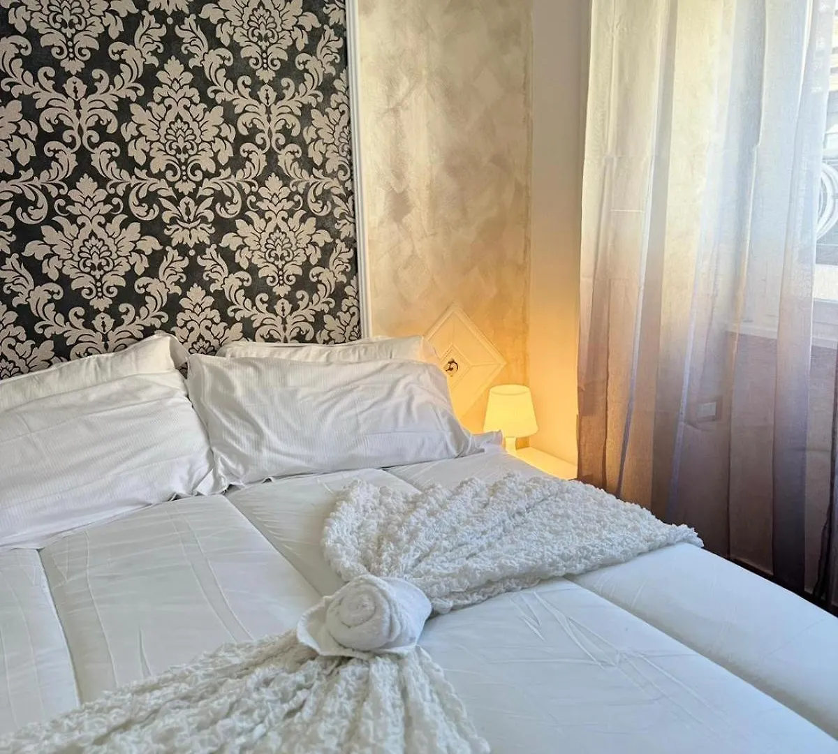 Fenice House Rome Italy