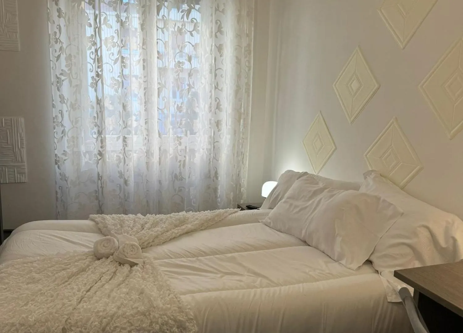 Fenice House Rome 0*,